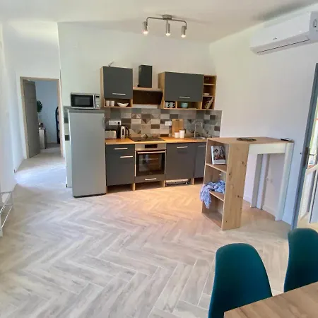 Tatil Evi Central Park Guesthouse Balaton